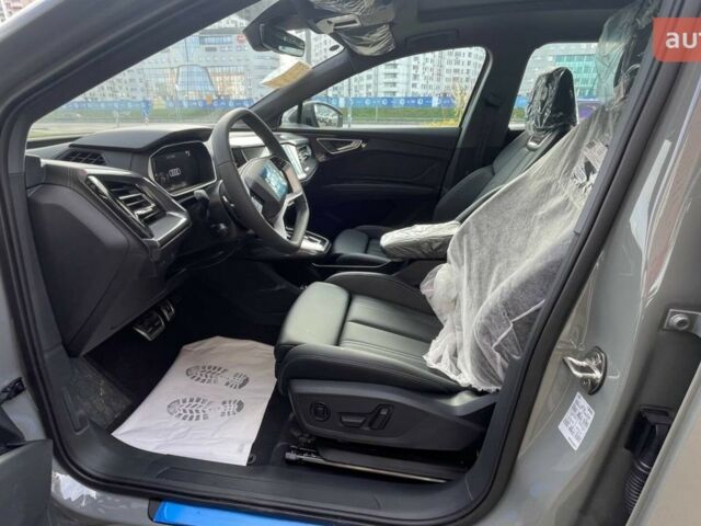 купить новое авто Ауди Q4 e-tron 2025 года от официального дилера E-SKM Позняки Ауди фото