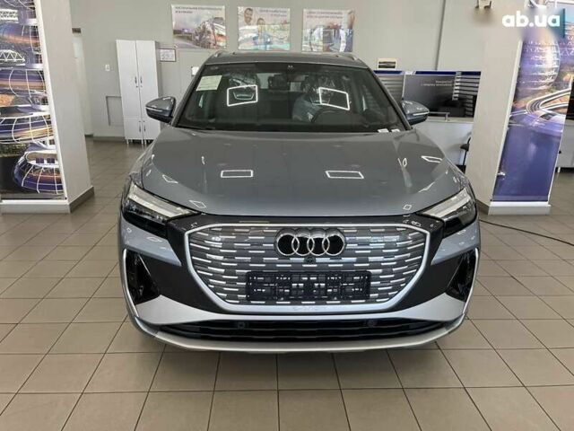Ауди Q4 e-tron, объемом двигателя 0 л и пробегом 1 тыс. км за 32600 $, фото 1 на Automoto.ua