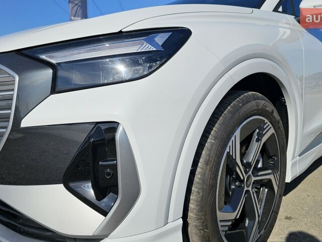 купить новое авто Ауди Q4 e-tron 2025 года от официального дилера Максим Путрівка Ауди фото