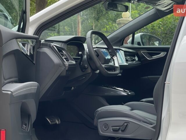 купити нове авто Ауді Q4 e-tron 2025 року від офіційного дилера Cyber Motors New Ауді фото