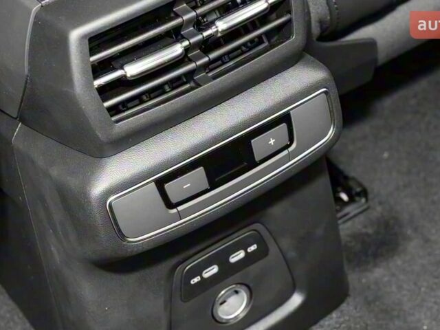 купити нове авто Ауді Q4 e-tron 2025 року від офіційного дилера Олександр Хіміч Ауді фото