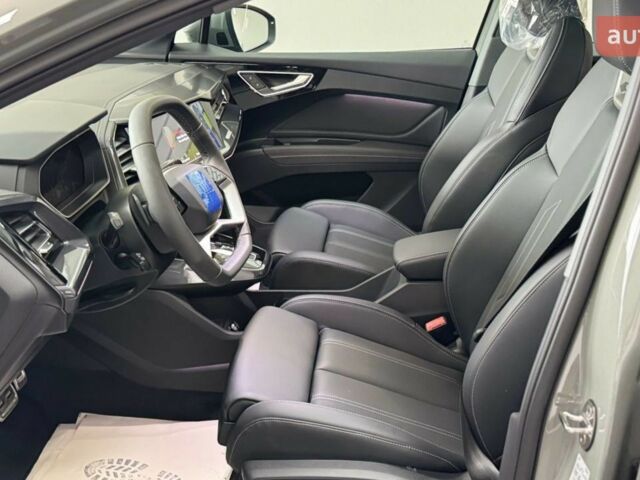 купить новое авто Ауди Q4 e-tron 2025 года от официального дилера E-SKM Житомир Ауди фото