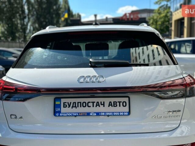 купить новое авто Ауди Q4 e-tron 2025 года от официального дилера Будпостач  Ауди фото