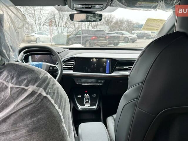 купити нове авто Ауді Q4 e-tron 2025 року від офіційного дилера Олег Львів Ауді фото