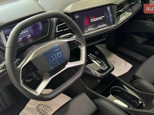 купить новое авто Ауди Q4 e-tron 2025 года от официального дилера E-SKM Ауди фото