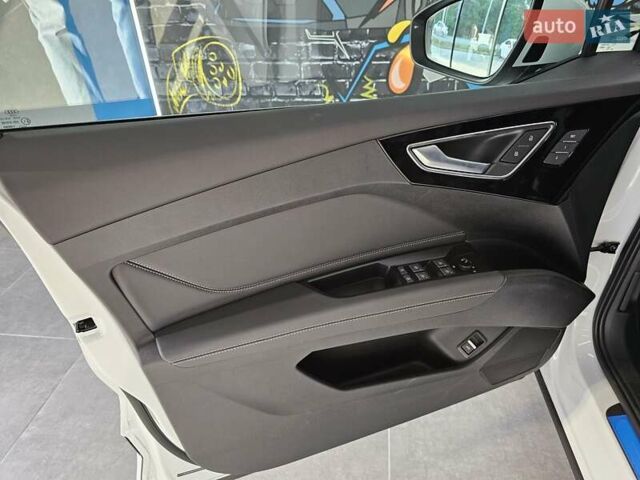 Ауди Q4 e-tron, объемом двигателя 0 л и пробегом 1 тыс. км за 33499 $, фото 12 на Automoto.ua