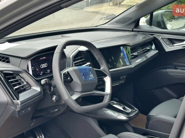 купити нове авто Ауді Q4 e-tron 2025 року від офіційного дилера Олег Львів Ауді фото