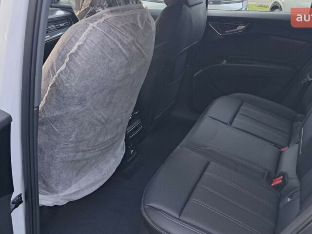 купить новое авто Ауди Q4 e-tron 2025 года от официального дилера Макс Ауди фото