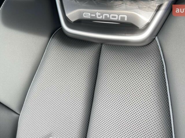 купити нове авто Ауді Q4 e-tron 2025 року від офіційного дилера Автоцентр AUTO.RIA Ауді фото
