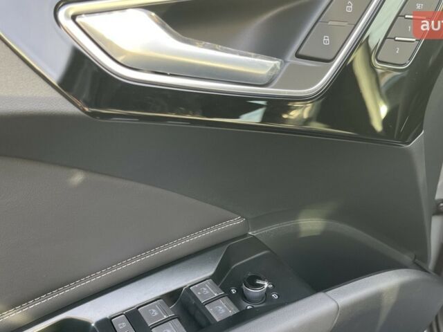 купити нове авто Ауді Q4 e-tron 2025 року від офіційного дилера Автоцентр AUTO.RIA Ауді фото