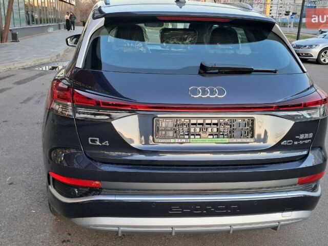 купить новое авто Ауди Q4 e-tron 2025 года от официального дилера E-SKM Позняки Ауди фото