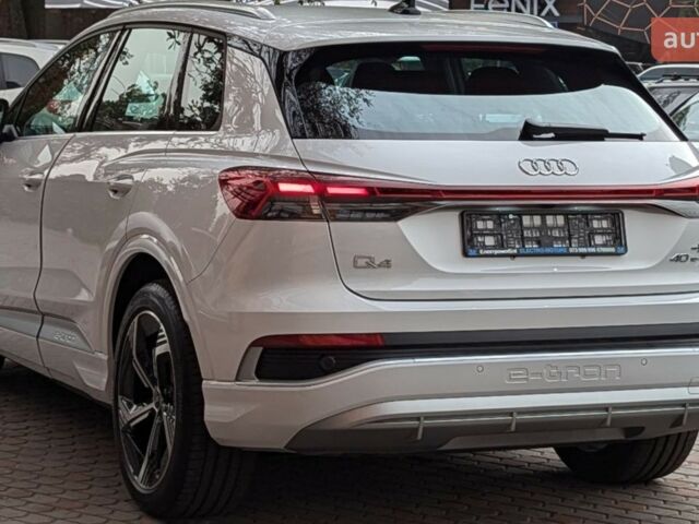 купить новое авто Ауди Q4 e-tron 2025 года от официального дилера Чабан Вячеслав Ауди фото