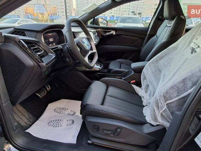 купить новое авто Ауди Q4 e-tron 2025 года от официального дилера E-SKM Позняки Ауди фото