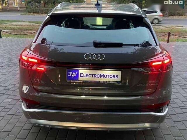 Ауди Q4 e-tron, объемом двигателя 0 л и пробегом 1 тыс. км за 33199 $, фото 7 на Automoto.ua