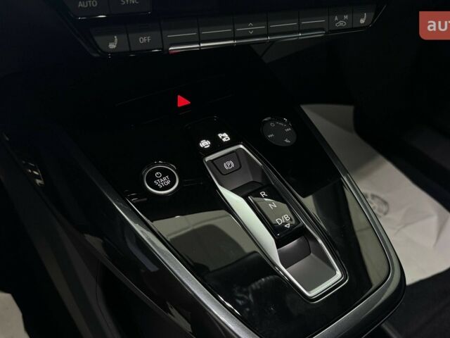 купить новое авто Ауди Q4 e-tron 2025 года от официального дилера E-SKM Кропивницький Ауди фото