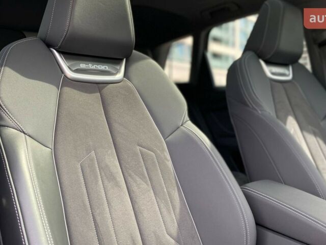 Ауди Q4 e-tron, объемом двигателя 0 л и пробегом 0 тыс. км за 36200 $, фото 18 на Automoto.ua