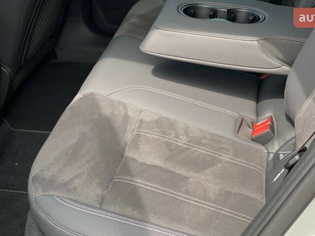 Ауди Q4 e-tron, объемом двигателя 0 л и пробегом 0 тыс. км за 36200 $, фото 33 на Automoto.ua