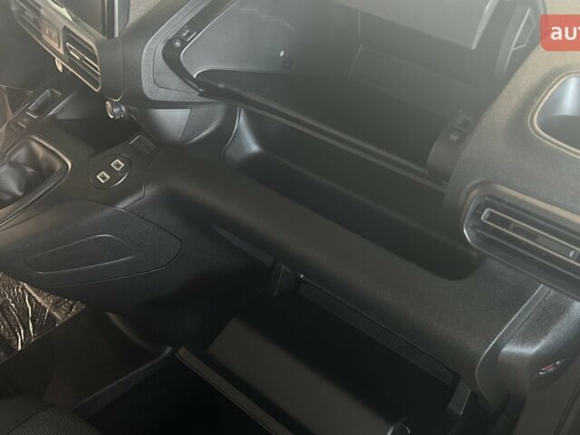 купити нове авто Ауді Q4 e-tron 2025 року від офіційного дилера Автоцентр AUTO.RIA Ауді фото