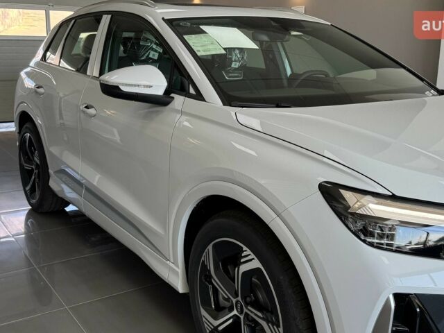 купить новое авто Ауди Q4 e-tron 2025 года от официального дилера E-SKM Ауди фото