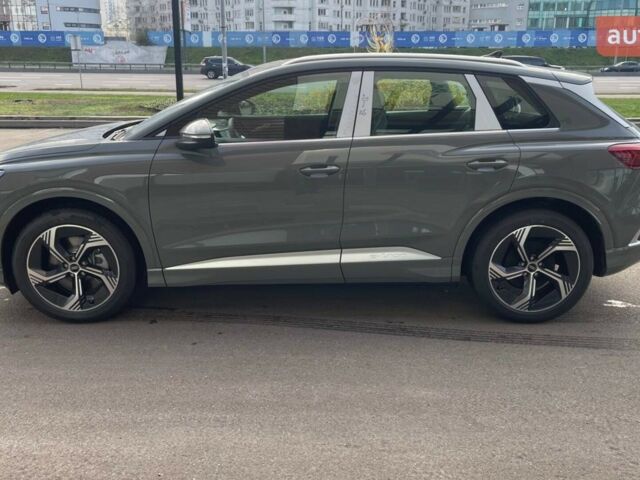купить новое авто Ауди Q4 e-tron 2025 года от официального дилера E-SKM Позняки Ауди фото