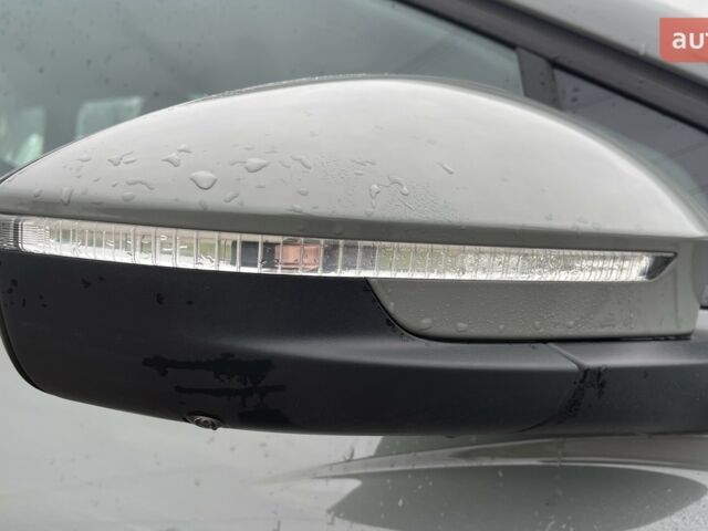 купить новое авто Ауди Q4 e-tron 2025 года от официального дилера Максим Путрівка Ауди фото