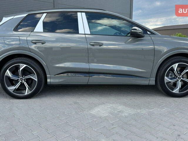 купить новое авто Ауди Q4 e-tron 2025 года от официального дилера Володимир Олександрович Ауди фото