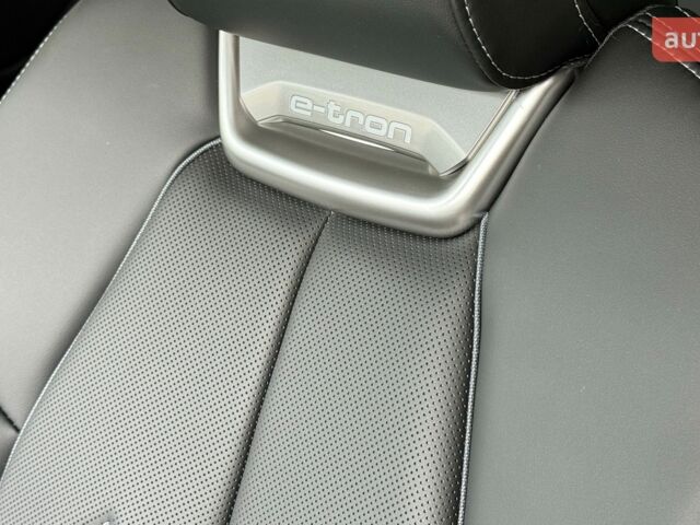 купить новое авто Ауди Q4 e-tron 2025 года от официального дилера АТЛАНТ МОТОРЗ ЕНЕРДЖІ Ауди фото
