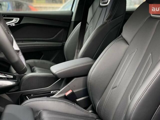 купити нове авто Ауді Q4 e-tron 2025 року від офіційного дилера Будпостач  Ауді фото