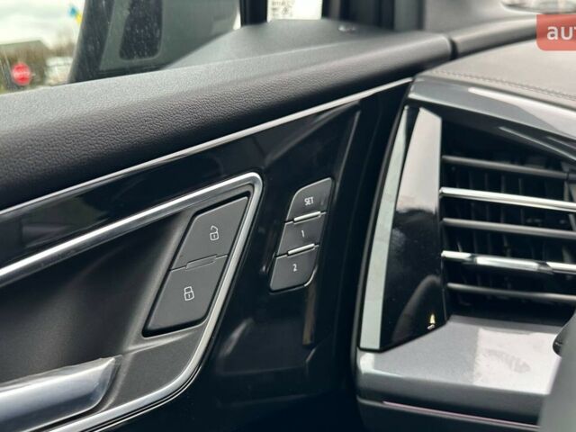 купити нове авто Ауді Q4 e-tron 2025 року від офіційного дилера Олег Львів Ауді фото