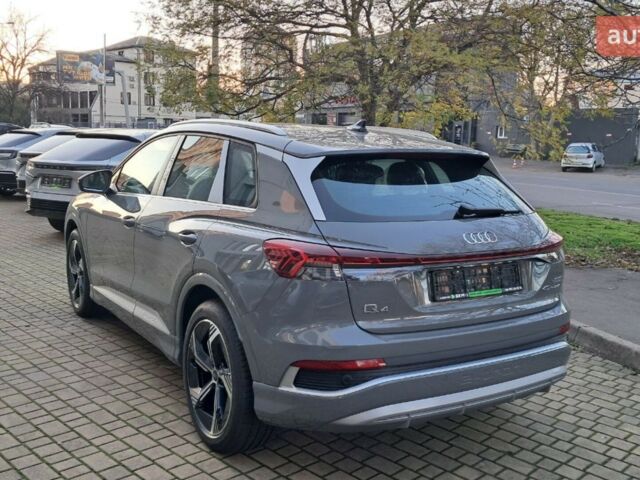 купить новое авто Ауди Q4 e-tron 2025 года от официального дилера Макс Ауди фото