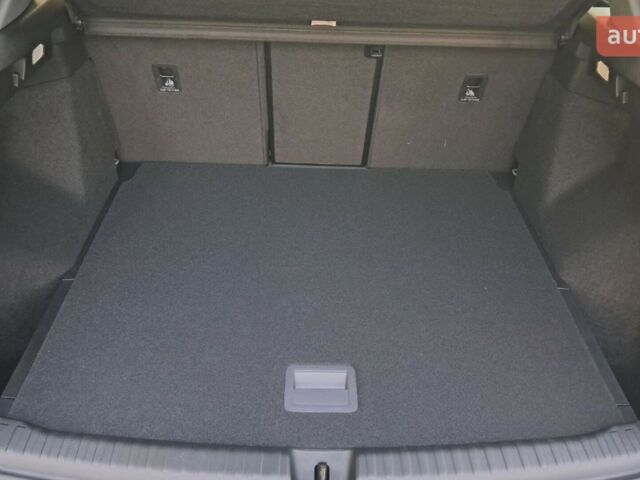 купить новое авто Ауди Q4 e-tron 2025 года от официального дилера Макс Ауди фото