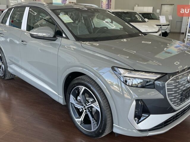 купить новое авто Ауди Q4 e-tron 2025 года от официального дилера VOLT AUTO Ауди фото