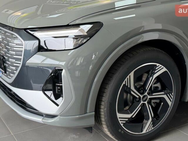купити нове авто Ауді Q4 e-tron 2025 року від офіційного дилера E-SKM Житомир Ауді фото