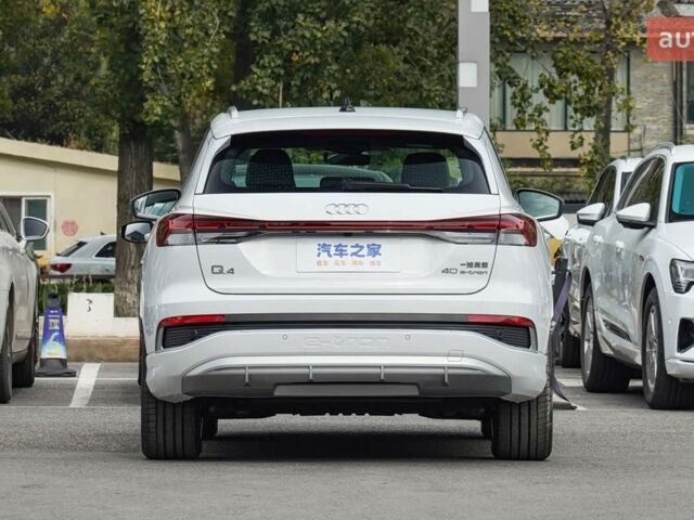 купить новое авто Ауди Q4 e-tron 2025 года от официального дилера Константин Альперович Ауди фото