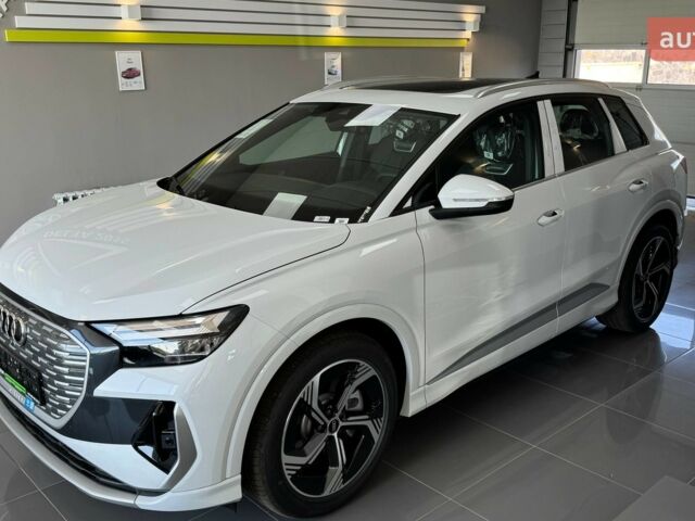 купить новое авто Ауди Q4 e-tron 2025 года от официального дилера E-SKM Ауди фото