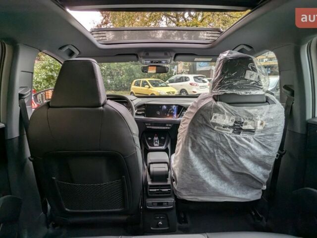 купить новое авто Ауди Q4 e-tron 2025 года от официального дилера Чабан Вячеслав Ауди фото