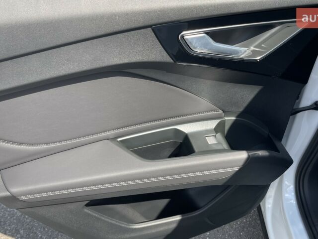 купить новое авто Ауди Q4 e-tron 2025 года от официального дилера VOLT AUTO Ауди фото