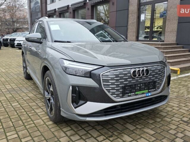 купити нове авто Ауді Q4 e-tron 2025 року від офіційного дилера E-SKM Одеса Ауді фото