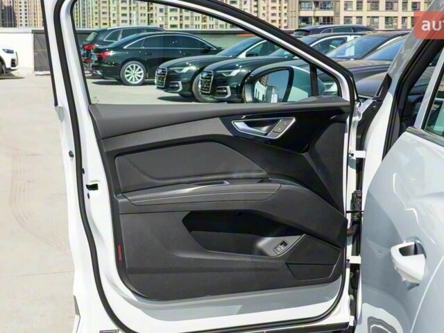 купити нове авто Ауді Q4 e-tron 2025 року від офіційного дилера Олександр Хіміч Ауді фото