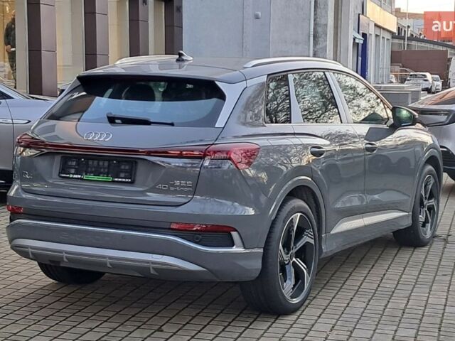 купить новое авто Ауди Q4 e-tron 2025 года от официального дилера Макс Ауди фото