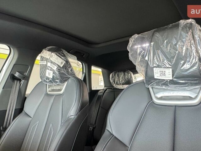 купить новое авто Ауди Q4 e-tron 2025 года от официального дилера E-SKM Ауди фото