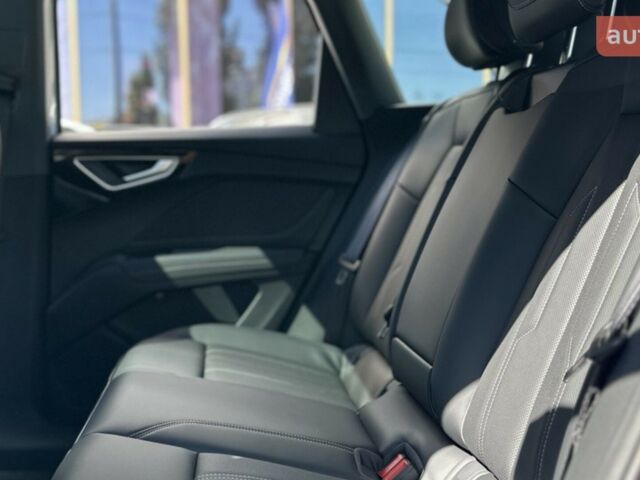купить новое авто Ауди Q4 e-tron 2025 года от официального дилера Будпостач  Ауди фото