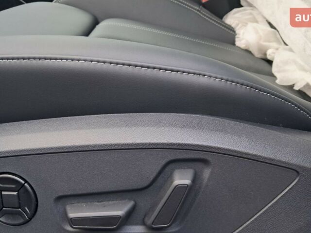 купить новое авто Ауди Q4 e-tron 2025 года от официального дилера Макс Ауди фото