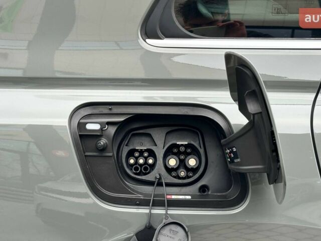 купити нове авто Ауді Q4 e-tron 2025 року від офіційного дилера Олег Львів Ауді фото