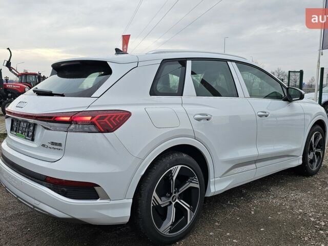 купить новое авто Ауди Q4 e-tron 2025 года от официального дилера Максим Путрівка Ауди фото