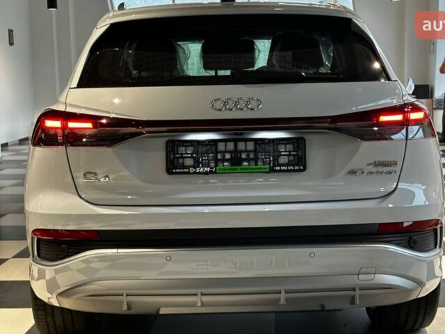 купить новое авто Ауди Q4 e-tron 2025 года от официального дилера Олег Львів Ауди фото