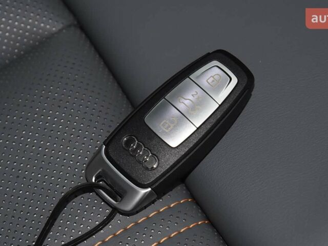 купити нове авто Ауді Q4 e-tron 2025 року від офіційного дилера Вадим Ауді фото