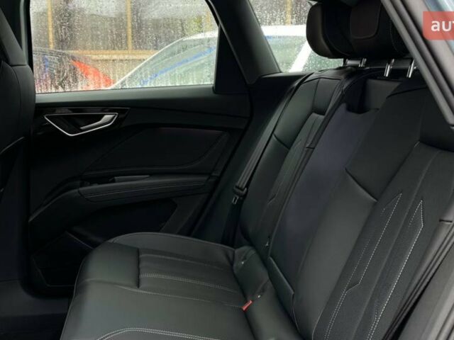 купити нове авто Ауді Q4 e-tron 2025 року від офіційного дилера Будпостач  Ауді фото