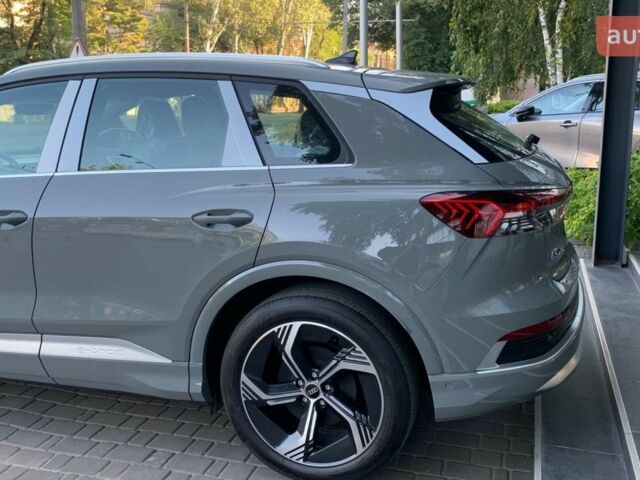 купити нове авто Ауді Q4 e-tron 2025 року від офіційного дилера Petr Ауді фото