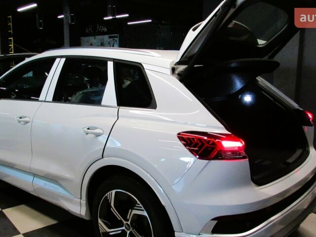 купить новое авто Ауди Q4 e-tron 2025 года от официального дилера Автоцентр AUTO.RIA Ауди фото